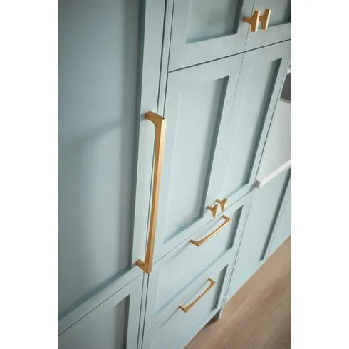 Top Knobs Riverside Pull in Honey Bronze